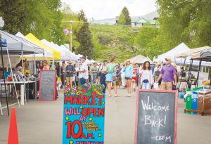 LOCAL AND FRESH: The Farmers Market is now open on Sundays at the top of Elk Avenue. photo by Lydia Stern